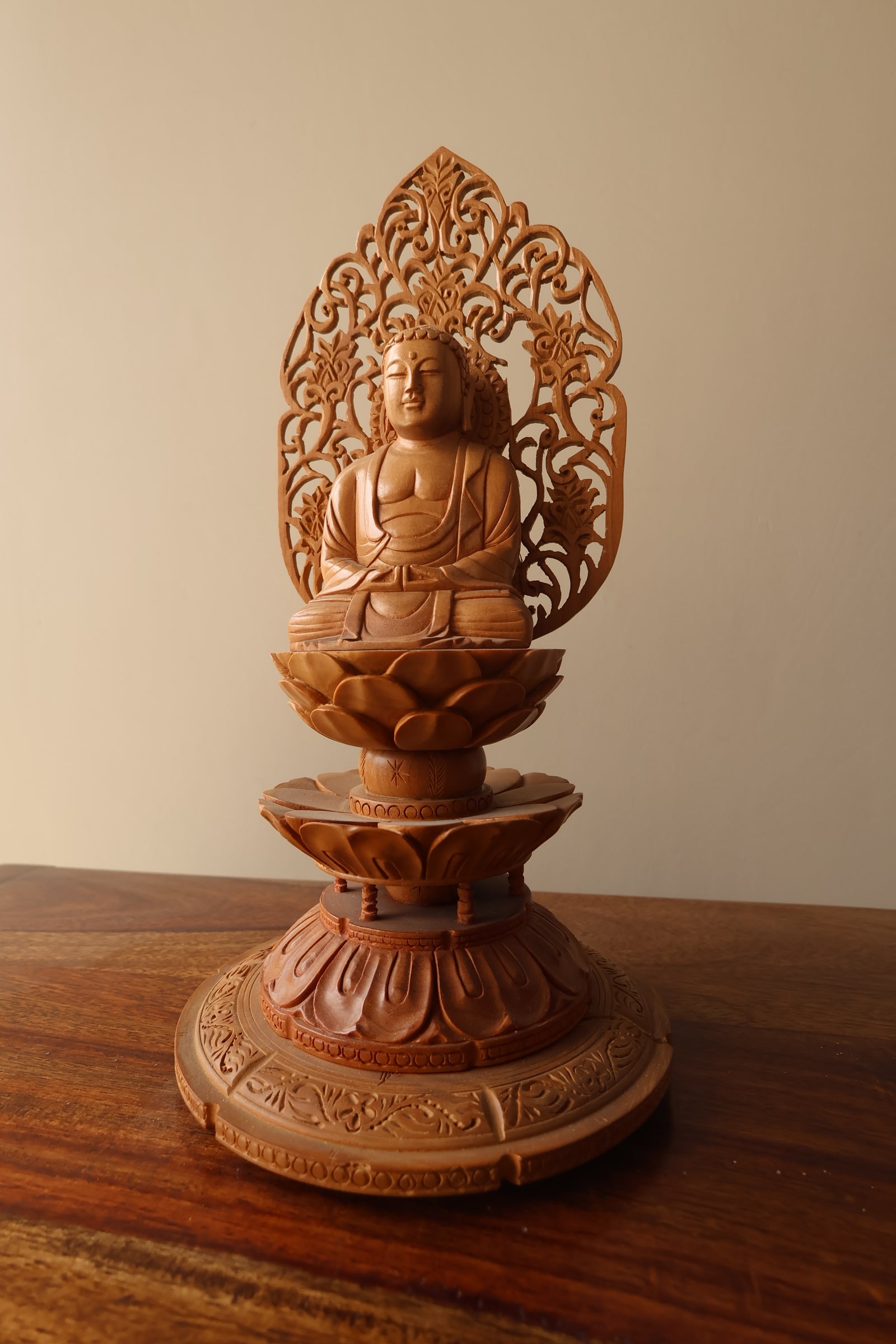 Sandalwood Special Meditation Buddha Statue - Malji Arts