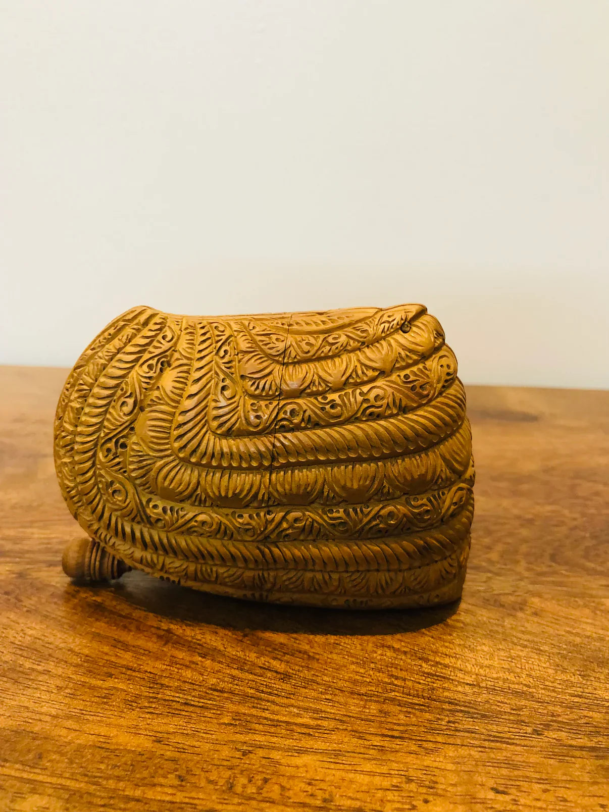 Sandalwood Shell - Malji Arts