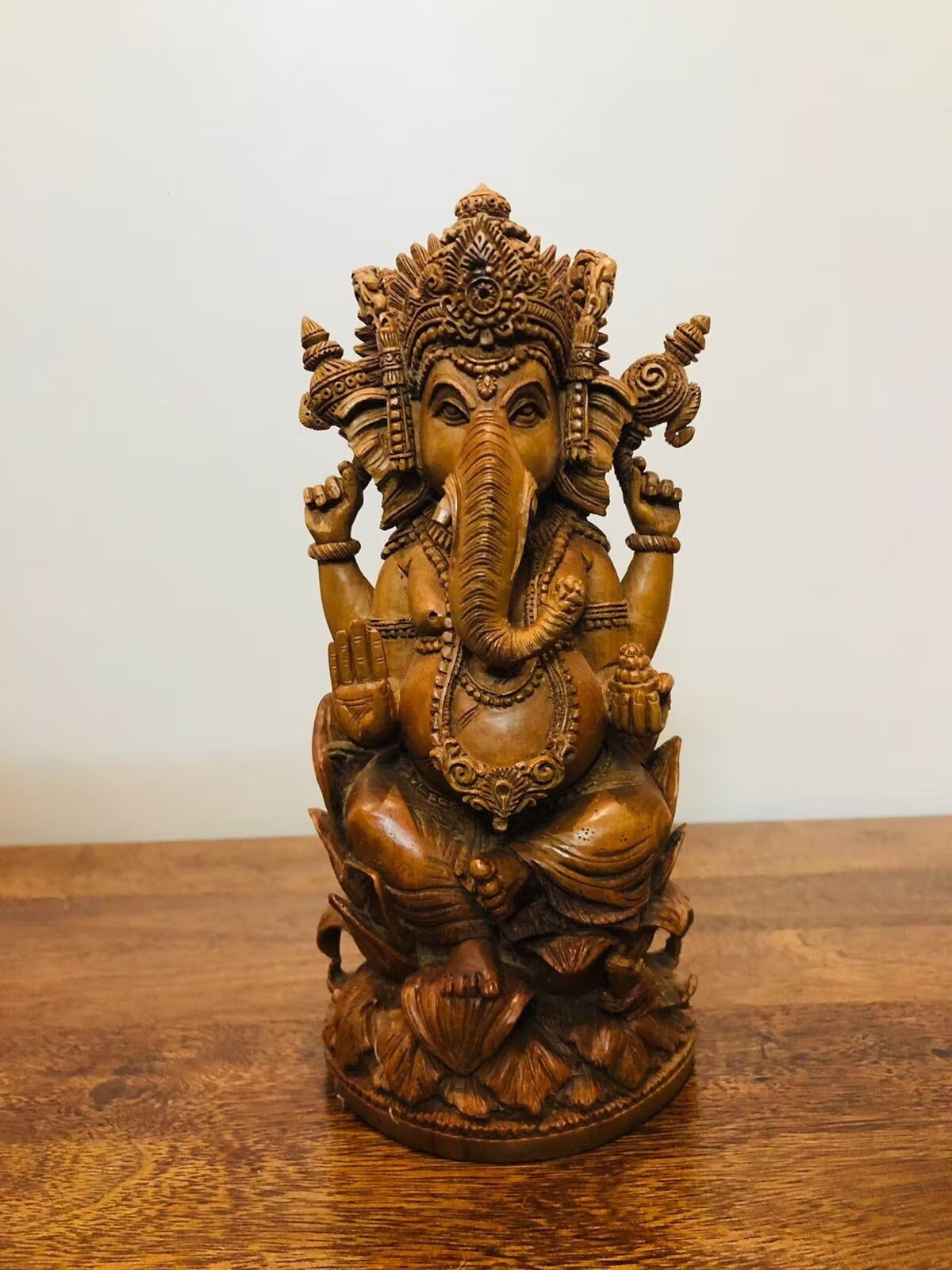 Sandalwood Special Carved Ganesha Statue - Malji Arts